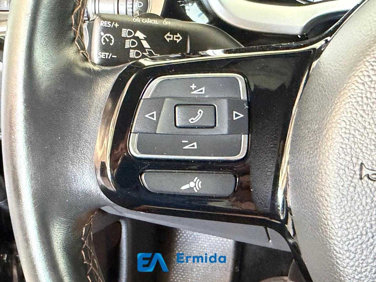 volkswagen-beetle-2014-gasolina-1197cc