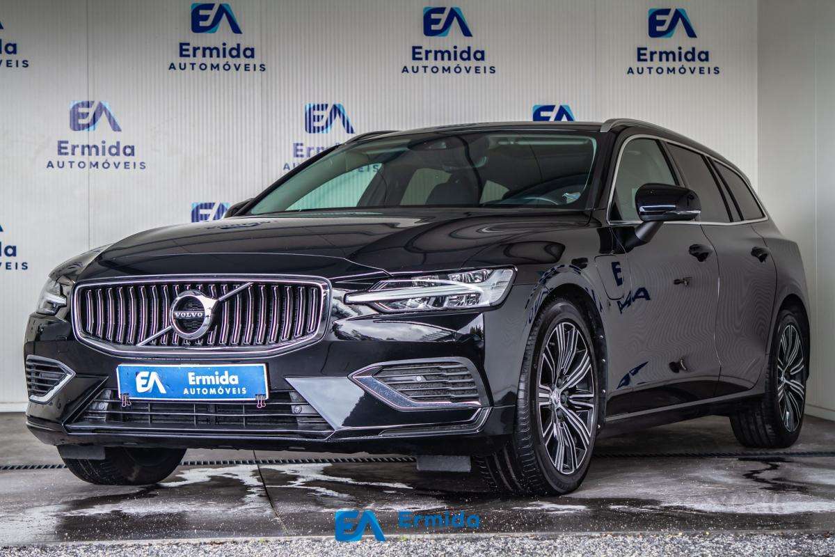 volvo-v60-2022-hibrido-a-gasolina-1969cc