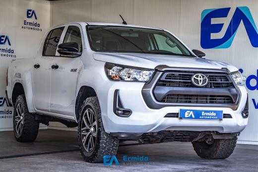 toyota-hilux-2023-diesel-2393cc