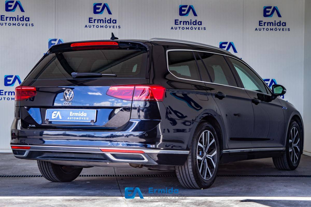 volkswagen-passat-variant-2020-hibrido-a-gasolina-1395cc