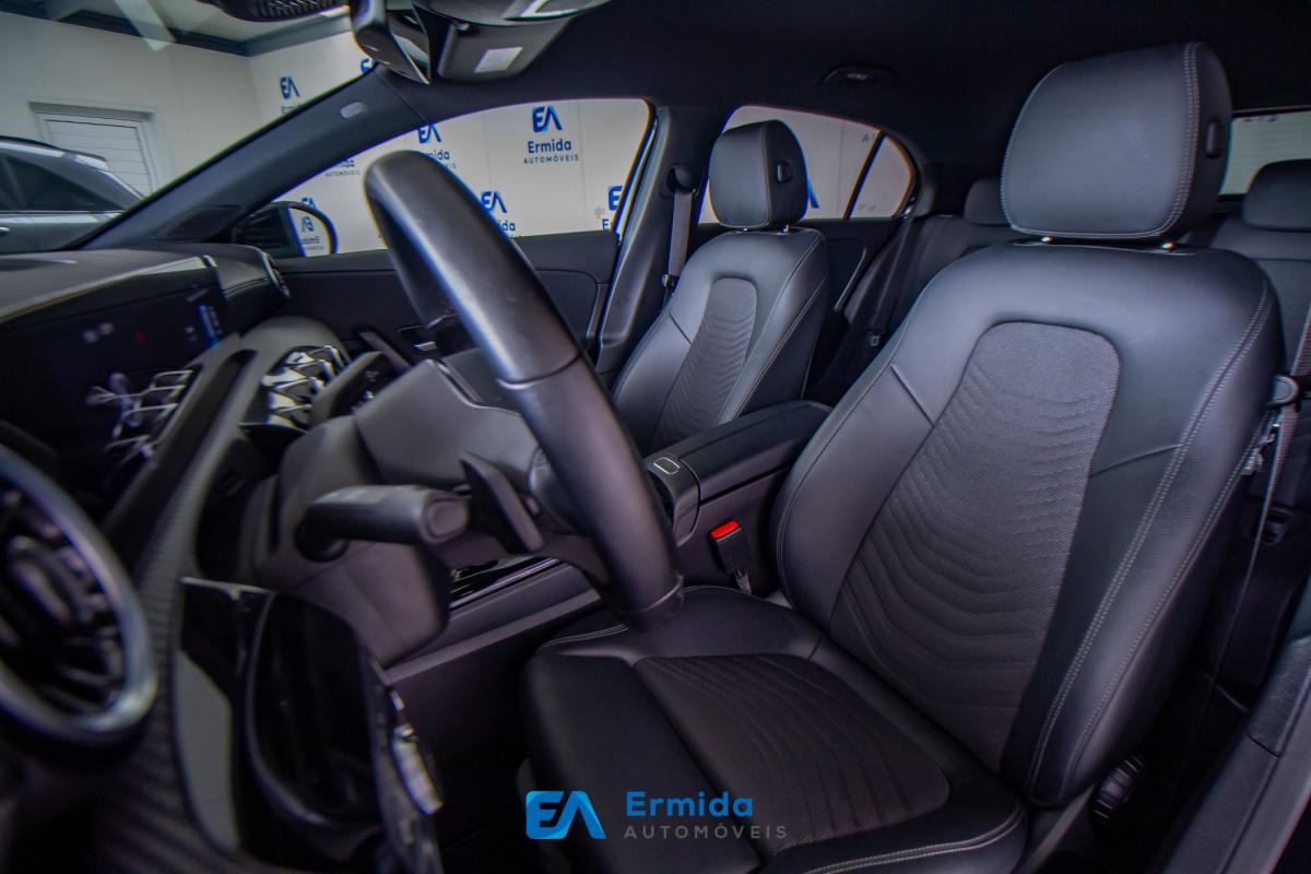 mercedes-benz-classe-a-2022-hibrido-a-gasolina-1332cc