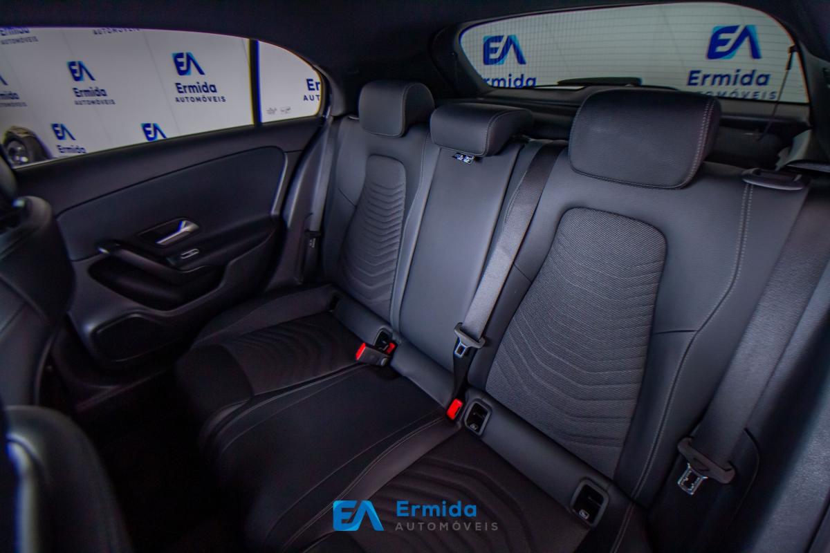 mercedes-benz-classe-a-2022-hibrido-a-gasolina-1332cc