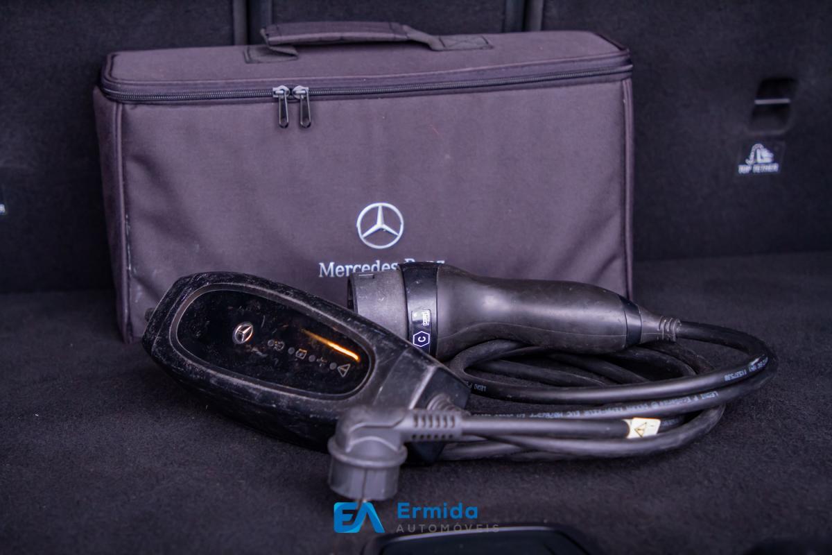 mercedes-benz-classe-a-2022-hibrido-a-gasolina-1332cc