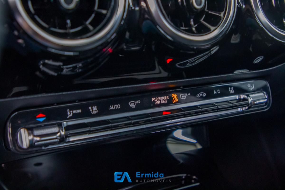 mercedes-benz-classe-a-2022-hibrido-a-gasolina-1332cc