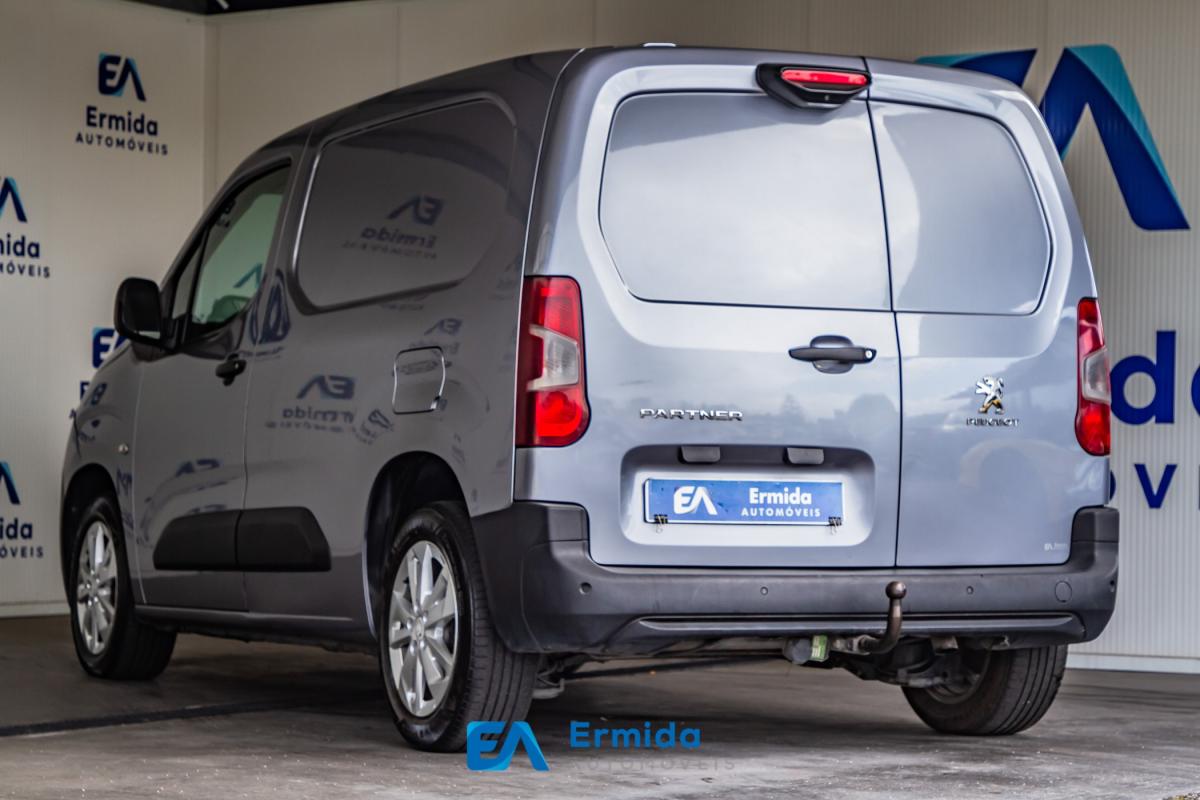 peugeot-partner-2019-diesel-1560cc