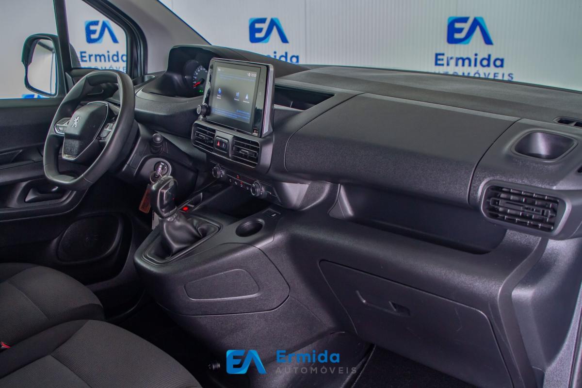 peugeot-partner-2019-diesel-1560cc
