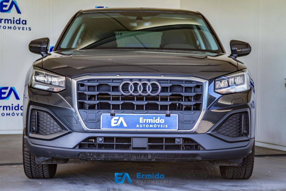 audi-q2-2022-gasolina-999cc