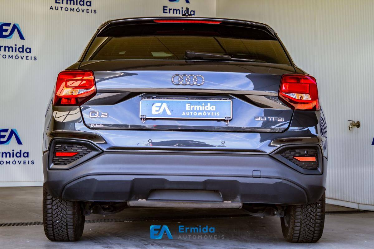 audi-q2-2022-gasolina-999cc