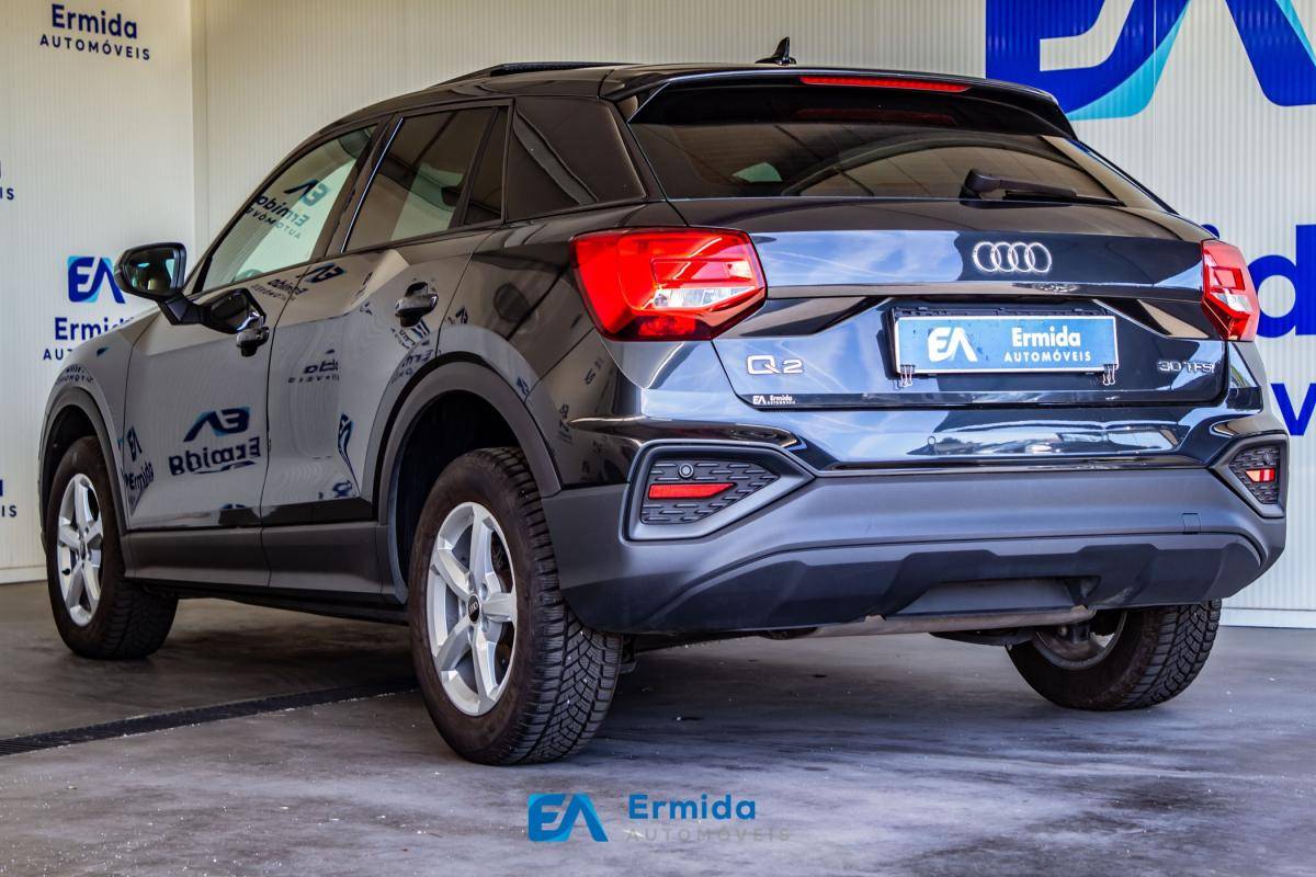 audi-q2-2022-gasolina-999cc