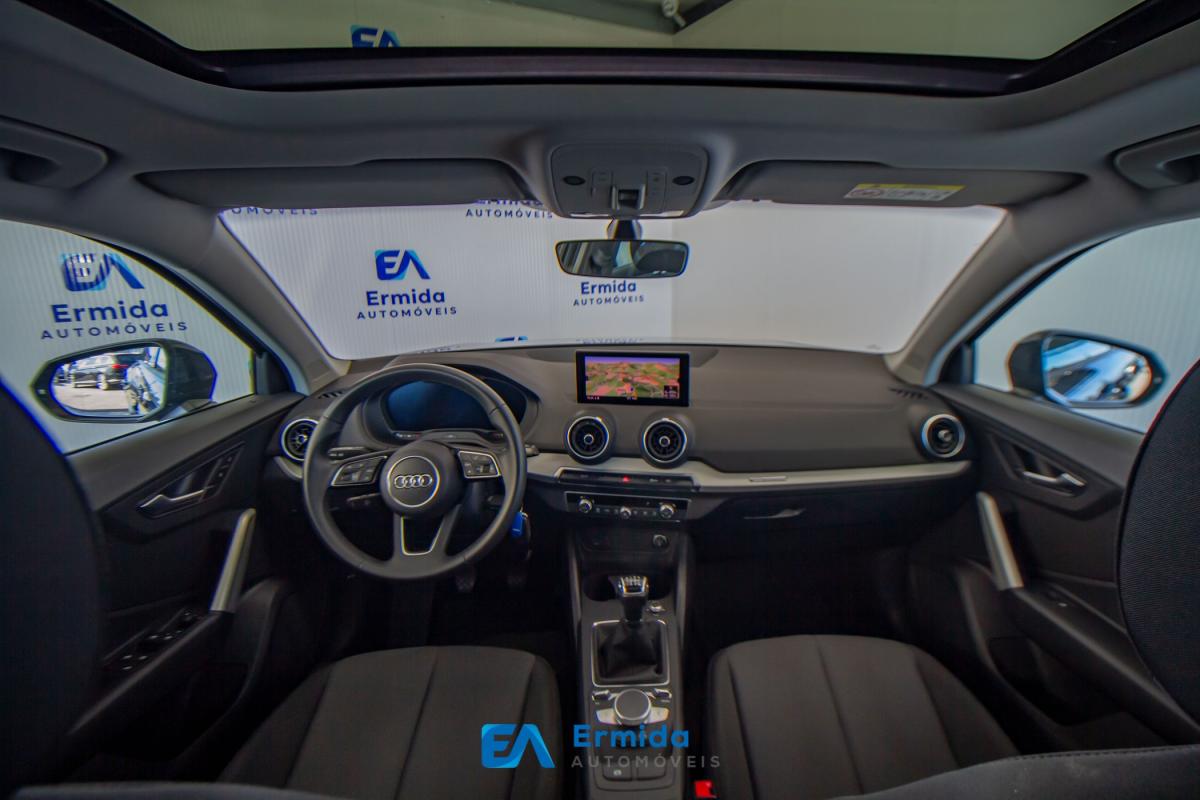 audi-q2-2022-gasolina-999cc