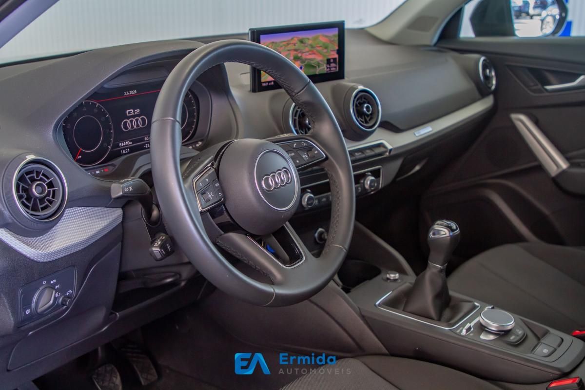 audi-q2-2022-gasolina-999cc