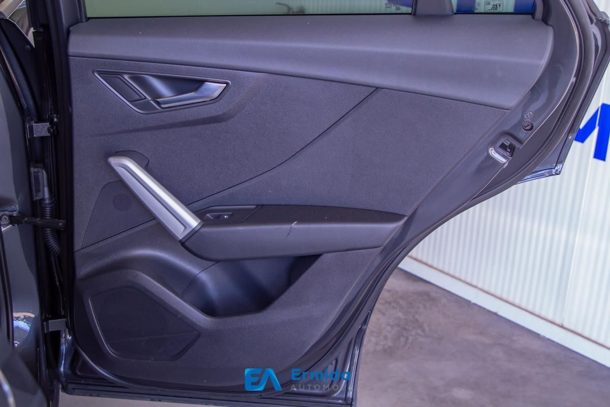 audi-q2-2022-gasolina-999cc