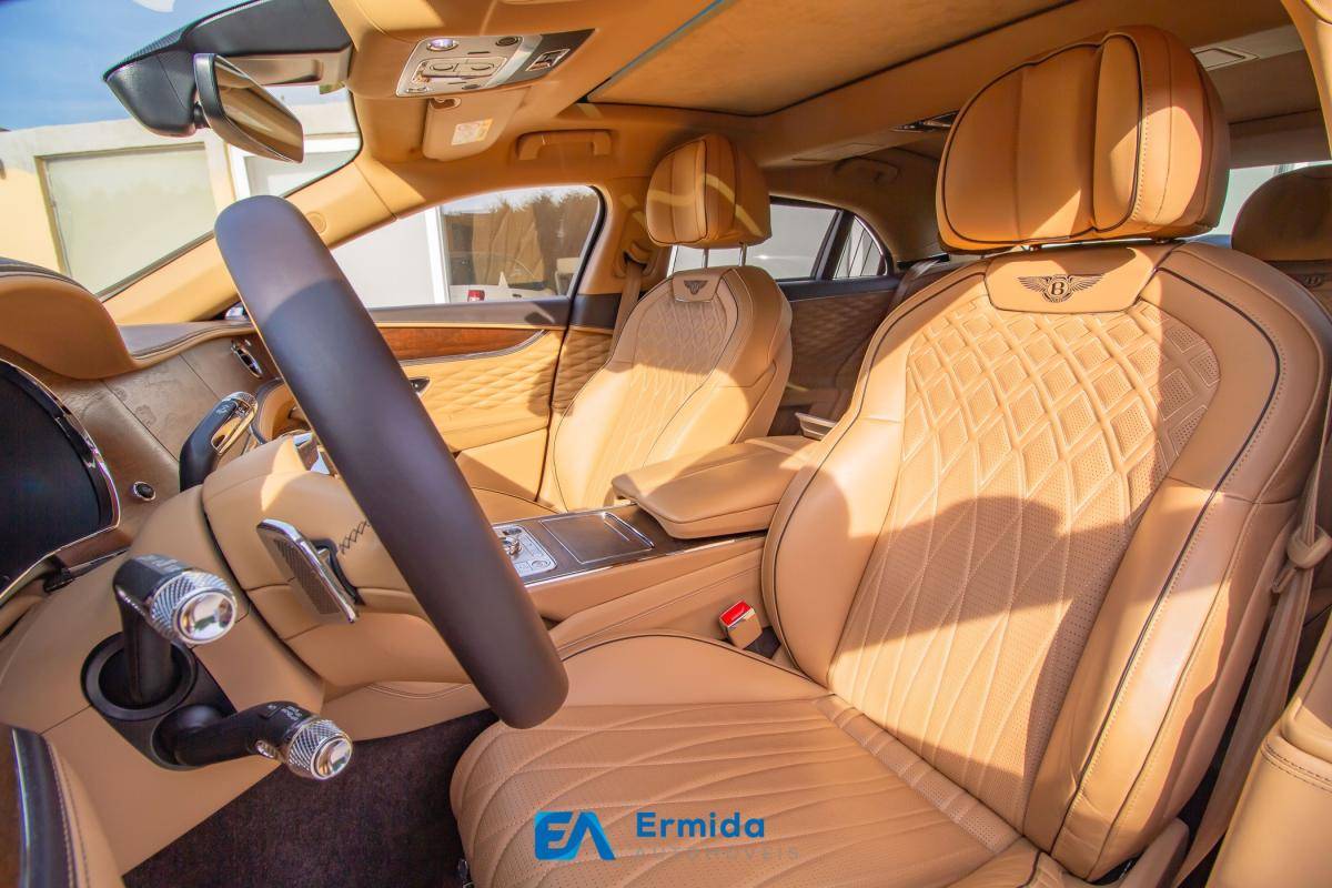 bentley-flying-spur-2022-hibrido-a-gasolina-2894cc