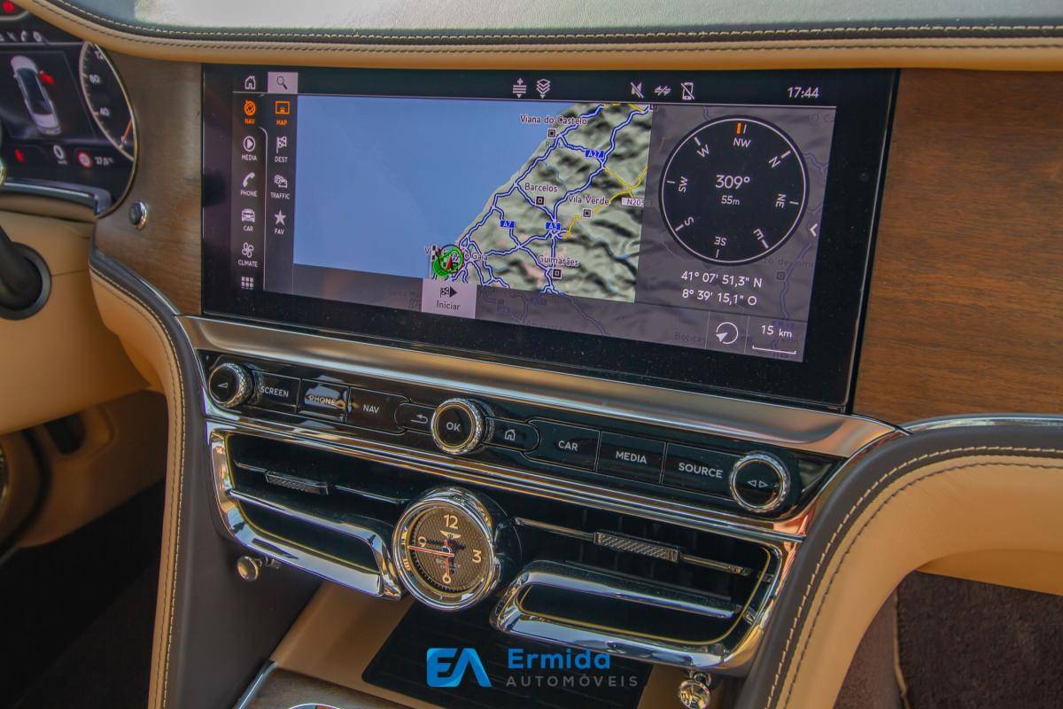 bentley-flying-spur-2022-hibrido-a-gasolina-2894cc