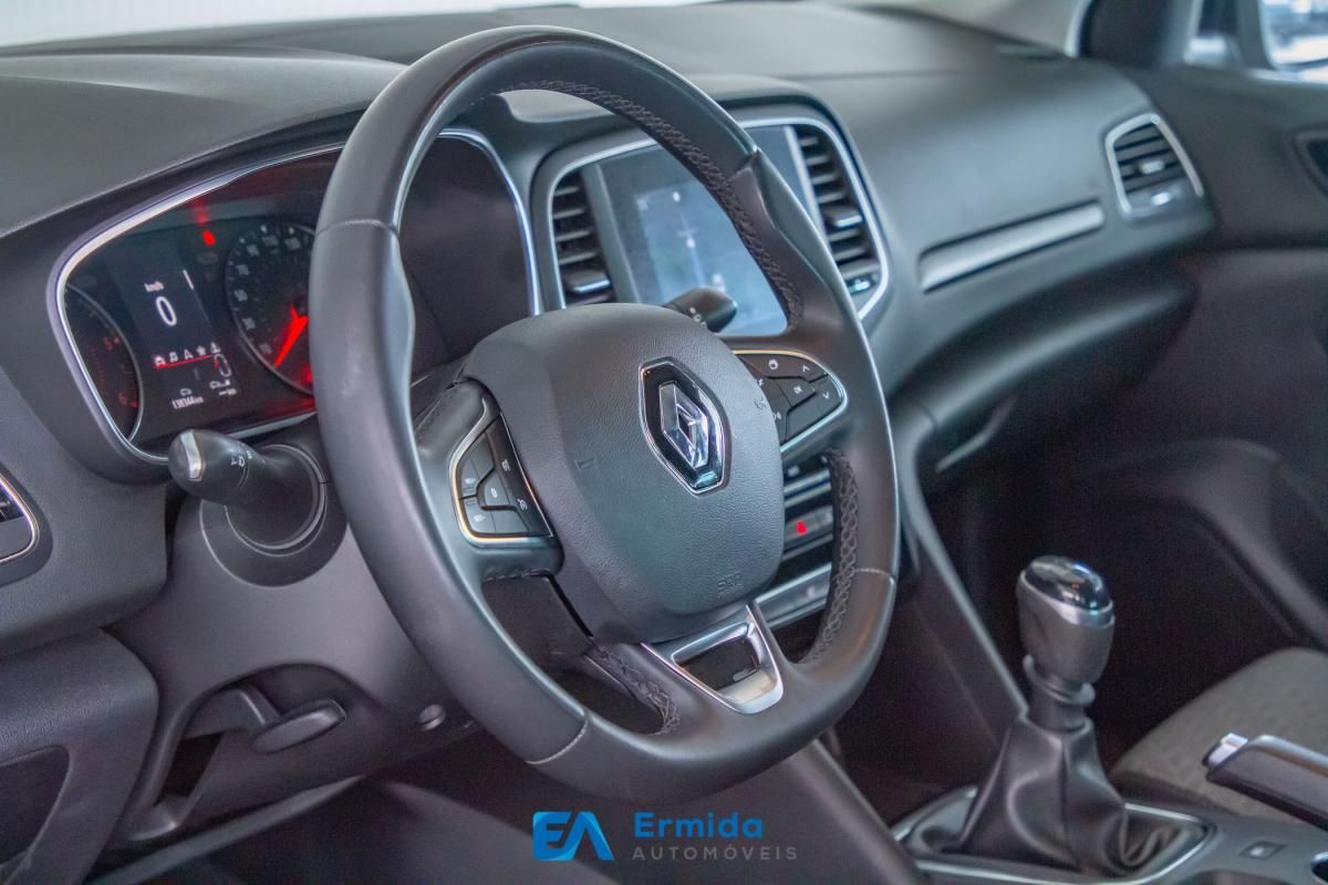 renault-megane-2021-diesel-1461cc