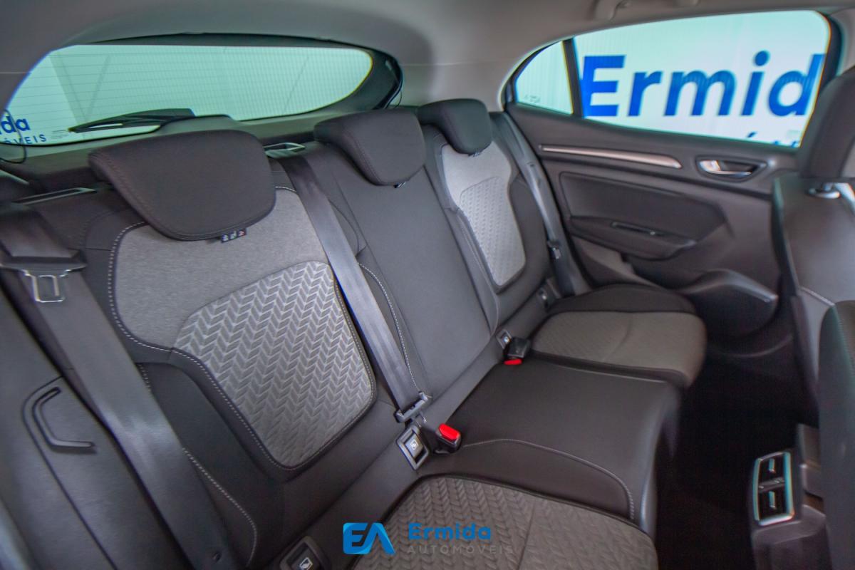 renault-megane-2021-diesel-1461cc