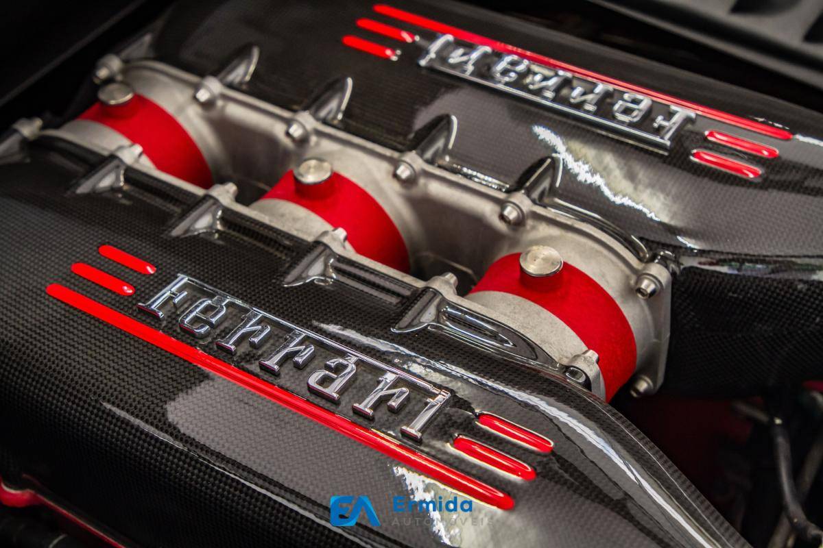 ferrari-458-2014-gasolina-4497cc