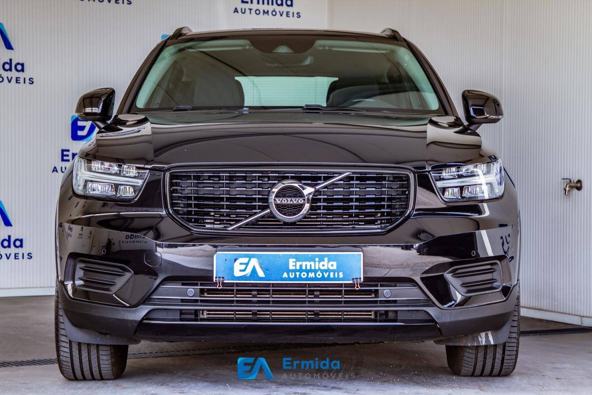 volvo-xc40-2021-hibrido-a-gasolina-1477cc