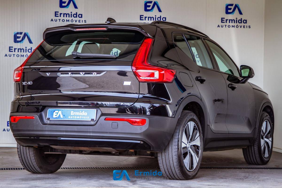 volvo-xc40-2021-hibrido-a-gasolina-1477cc