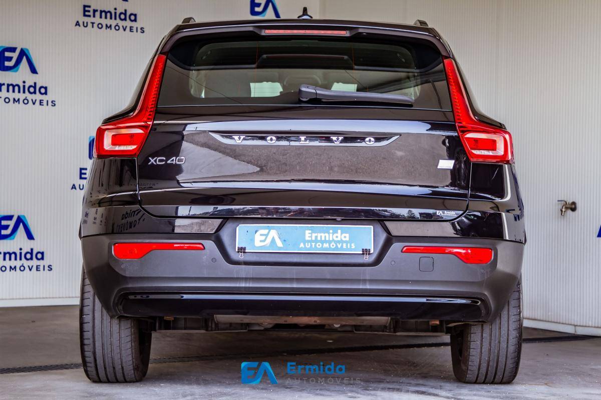 volvo-xc40-2021-hibrido-a-gasolina-1477cc