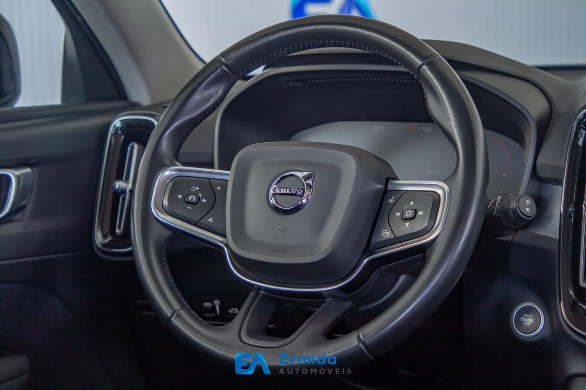 volvo-xc40-2021-hibrido-a-gasolina-1477cc