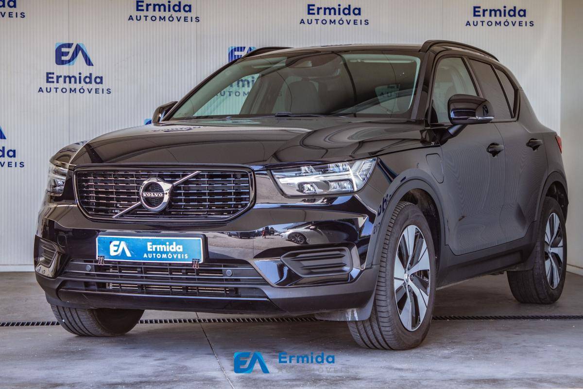 volvo-xc40-2021-hibrido-a-gasolina-1477cc