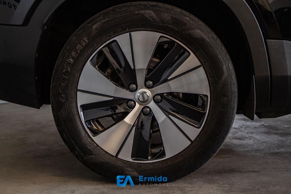volvo-xc40-2021-hibrido-a-gasolina-1477cc