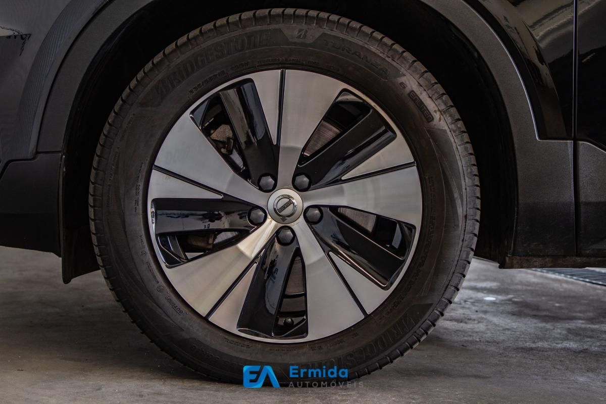 volvo-xc40-2021-hibrido-a-gasolina-1477cc