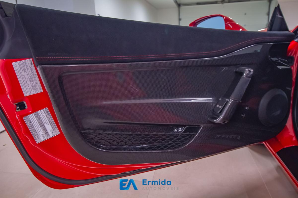 ferrari-458-2014-gasolina-4497cc