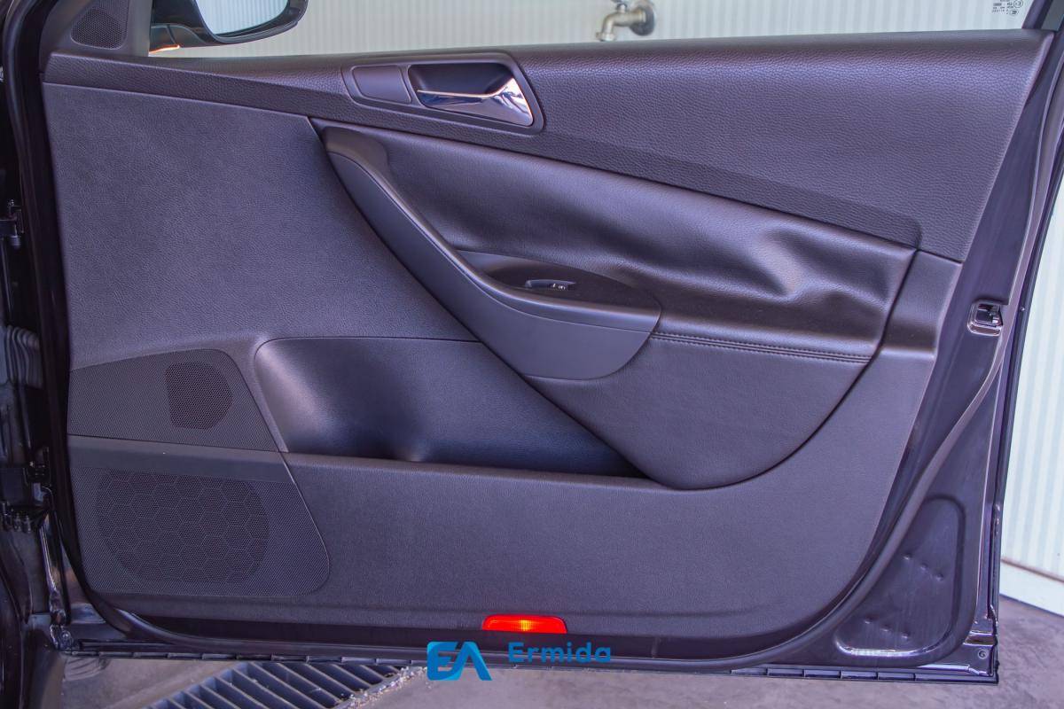 volkswagen-passat-variant-2007-diesel-1968cc