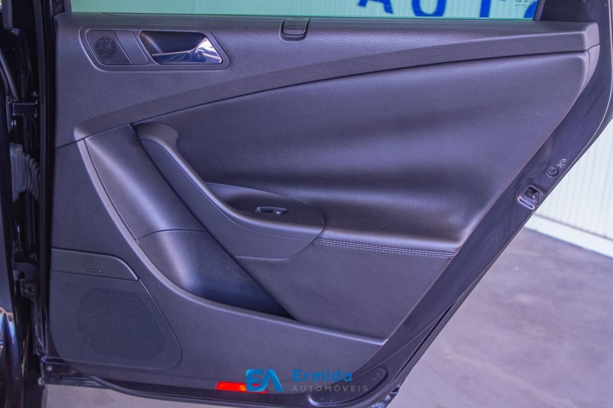 volkswagen-passat-variant-2007-diesel-1968cc