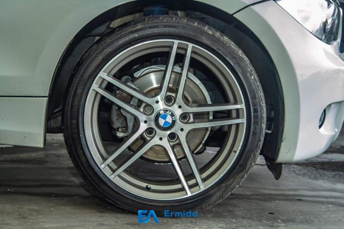 bmw-serie-1-2009-diesel-1995cc