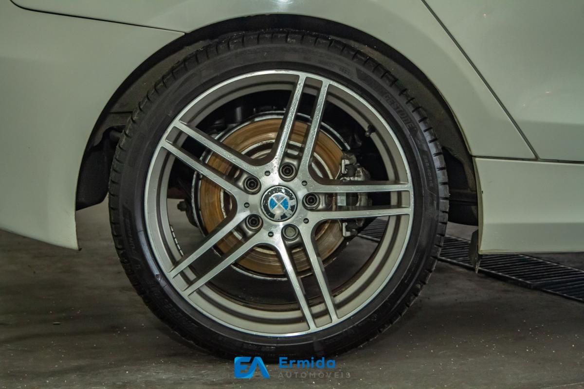 bmw-serie-1-2009-diesel-1995cc