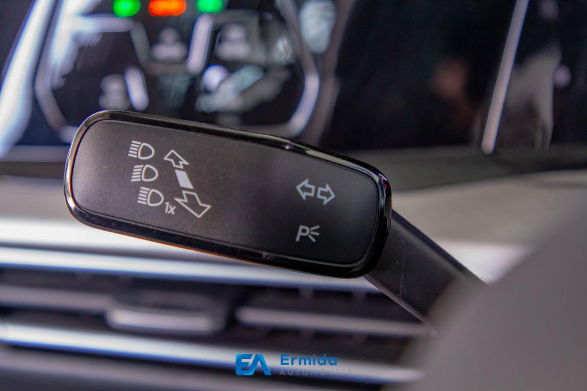 volkswagen-golf-2022-gasolina-999cc