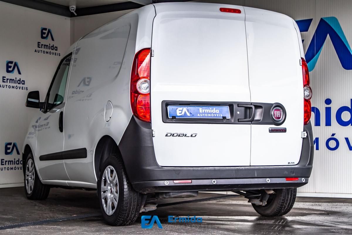 fiat-doblo-2022-diesel-1598cc