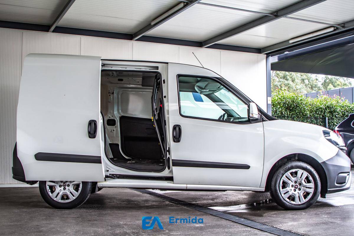 fiat-doblo-2022-diesel-1598cc