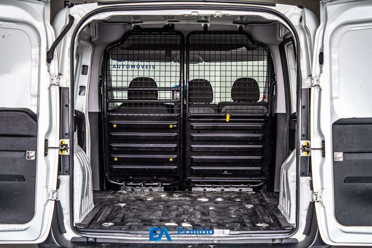 fiat-doblo-2022-diesel-1598cc