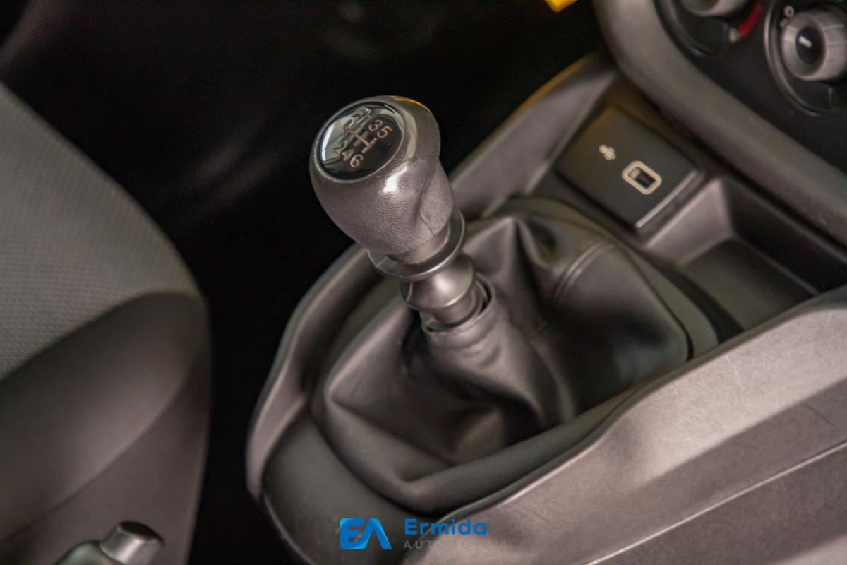 fiat-doblo-2022-diesel-1598cc