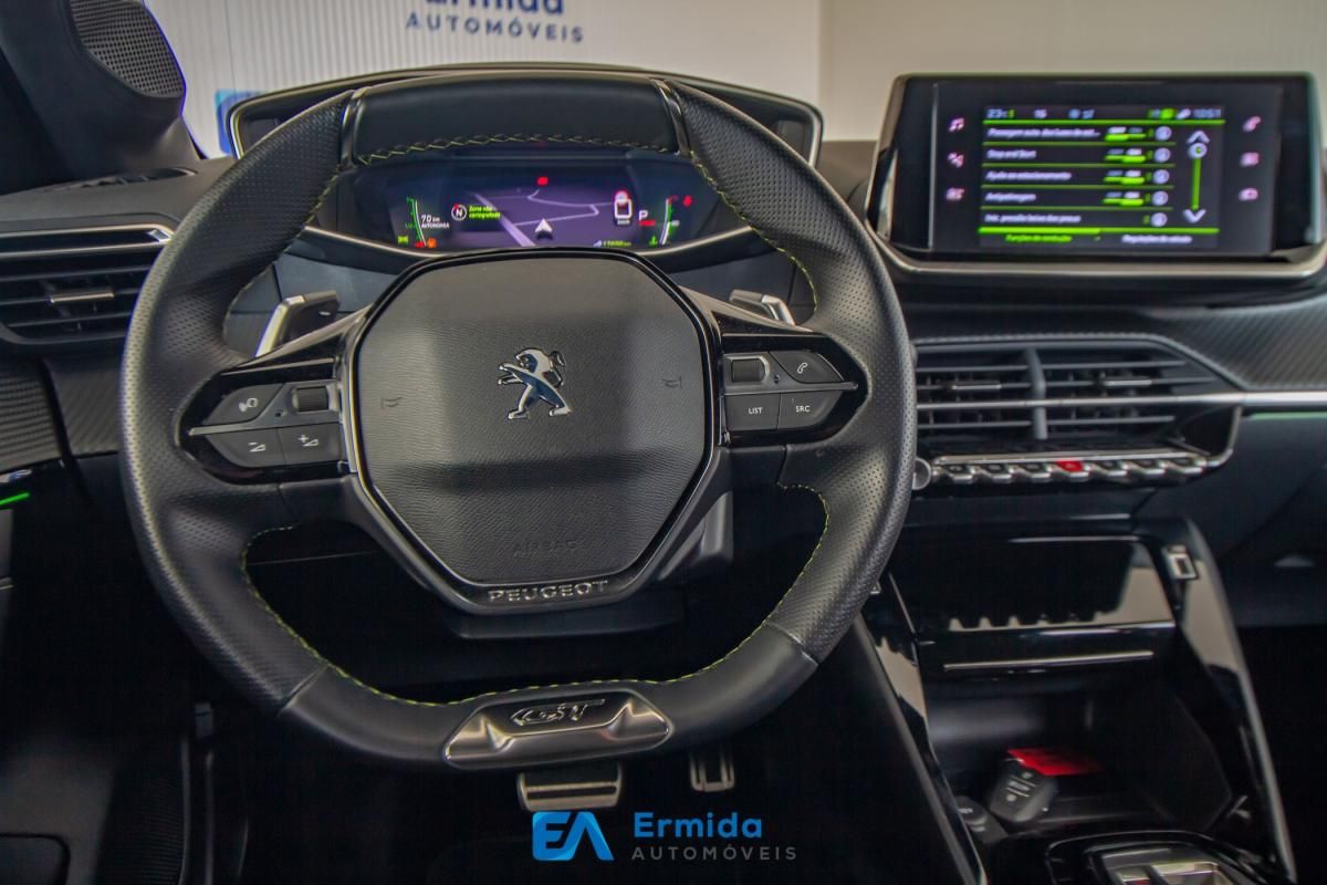 peugeot-208-2023-gasolina-1199cc