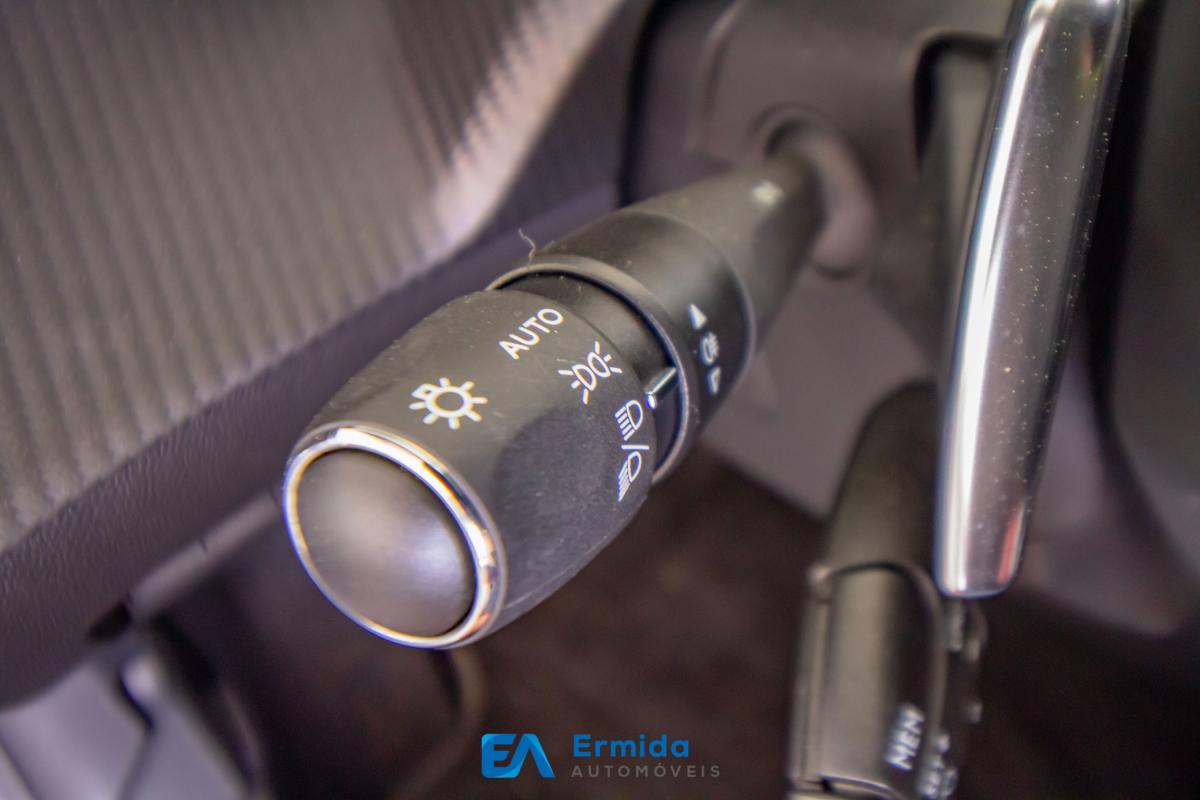 peugeot-208-2023-gasolina-1199cc