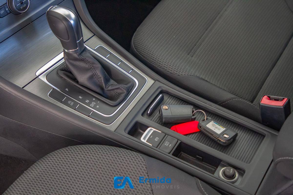 volkswagen-golf-2013-diesel-1598cc