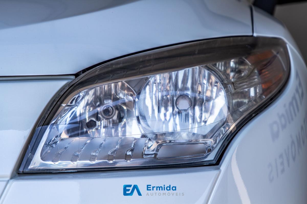 renault-megane-2011-diesel-1598cc