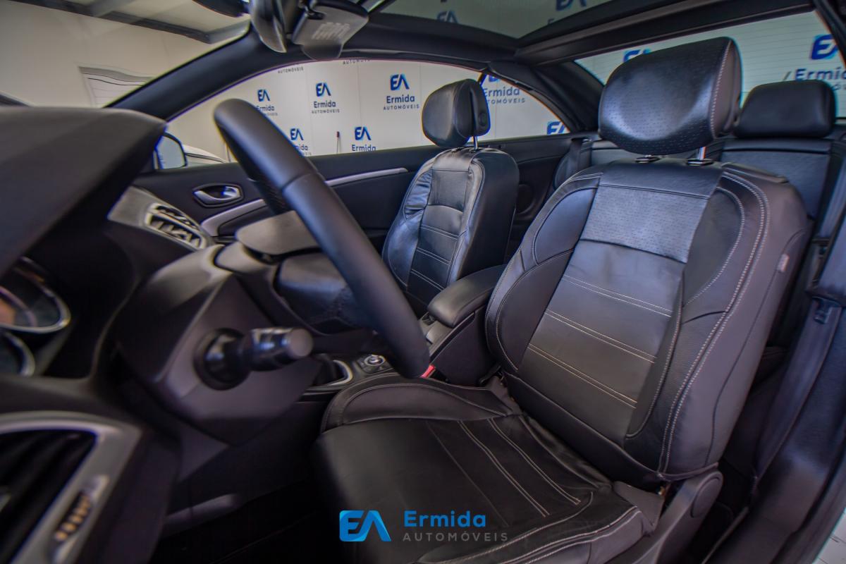 renault-megane-2011-diesel-1598cc