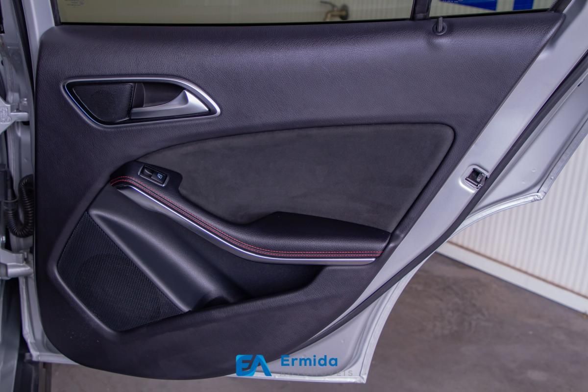 mercedes-benz-gla-2016-diesel-2143cc