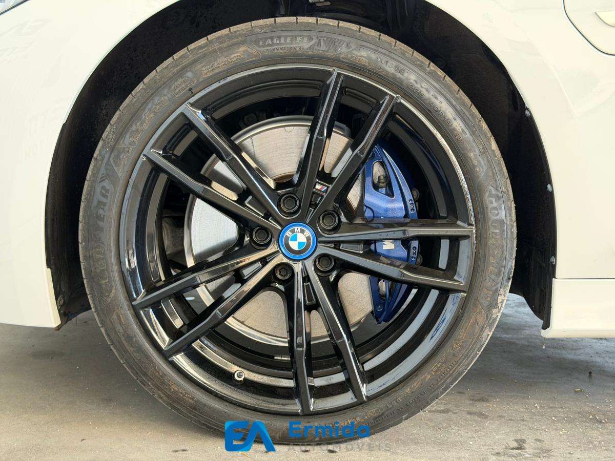 bmw-serie-3-2023-hibrido-a-gasolina-1998cc