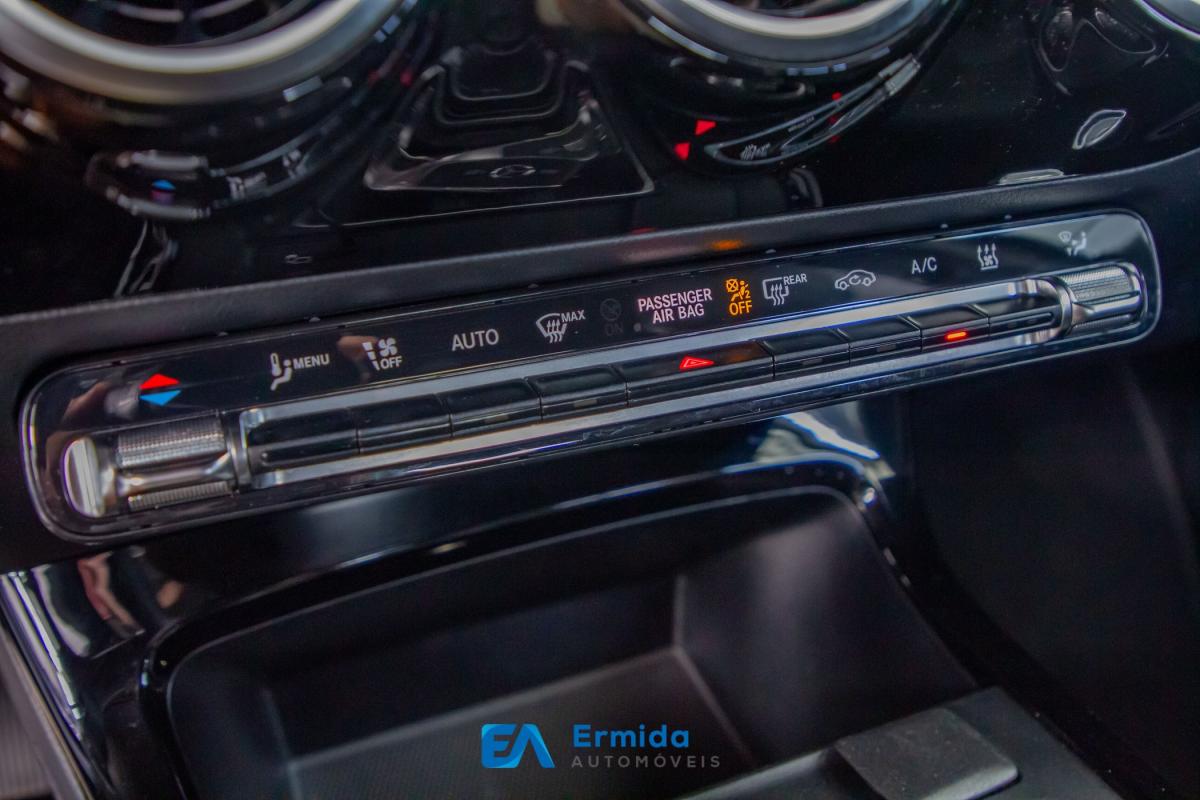 mercedes-benz-classe-a-2022-hibrido-a-gasolina-1332cc