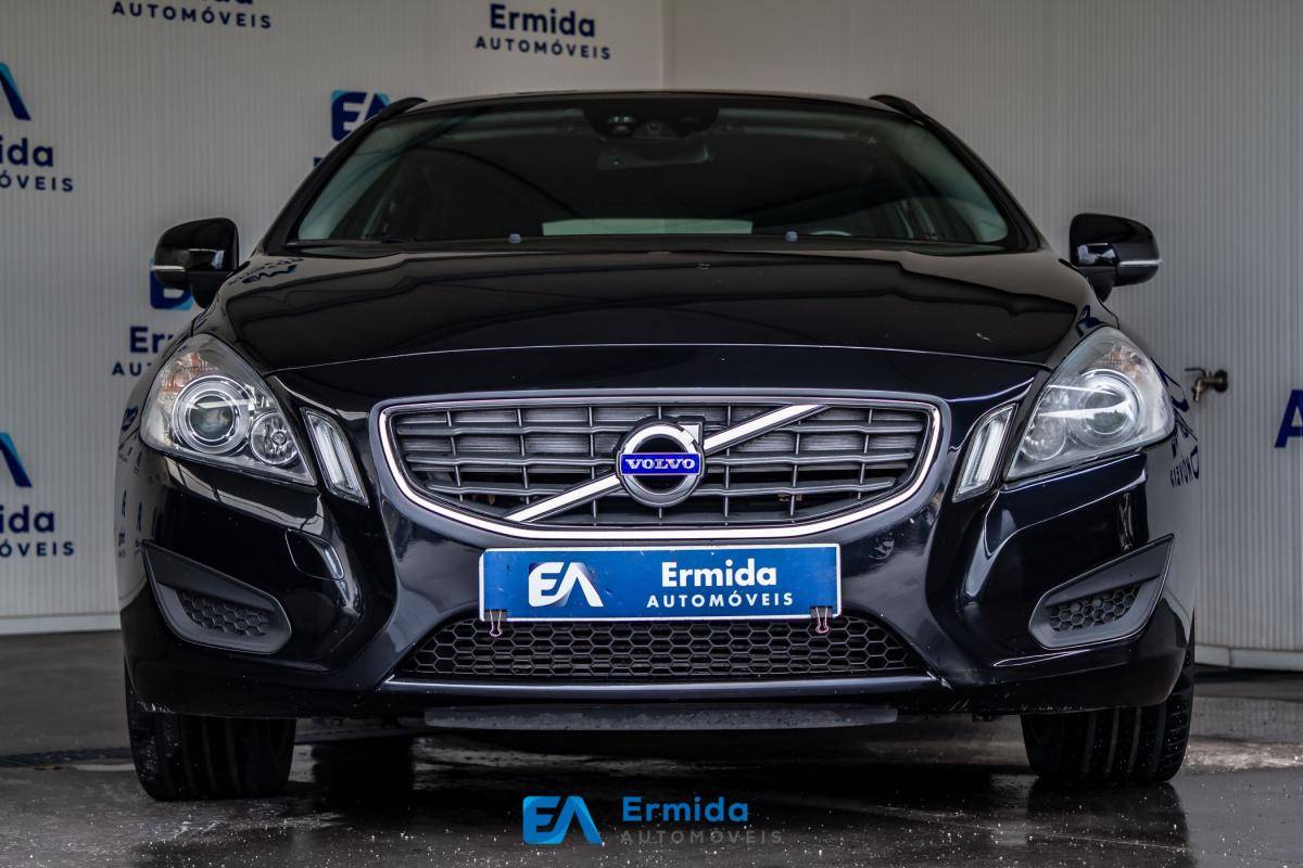 volvo-v60-2010-diesel-1984cc