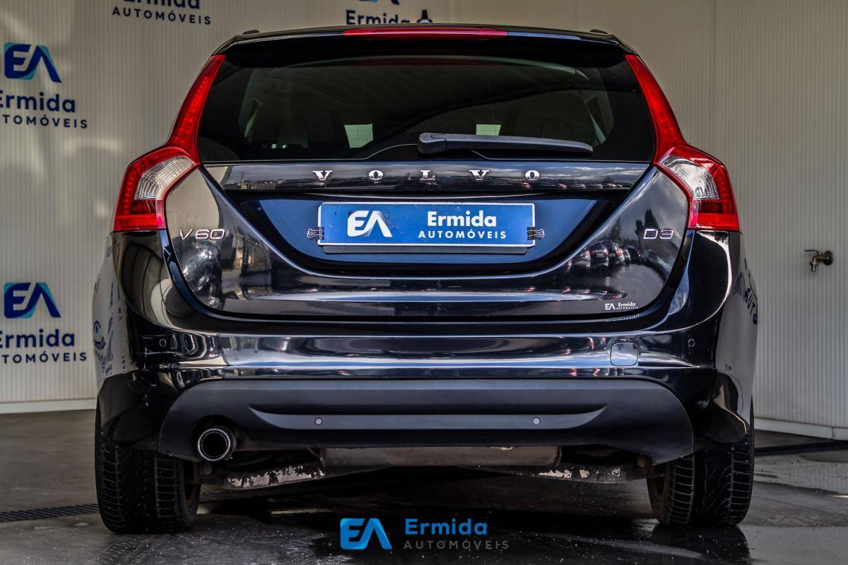 volvo-v60-2010-diesel-1984cc