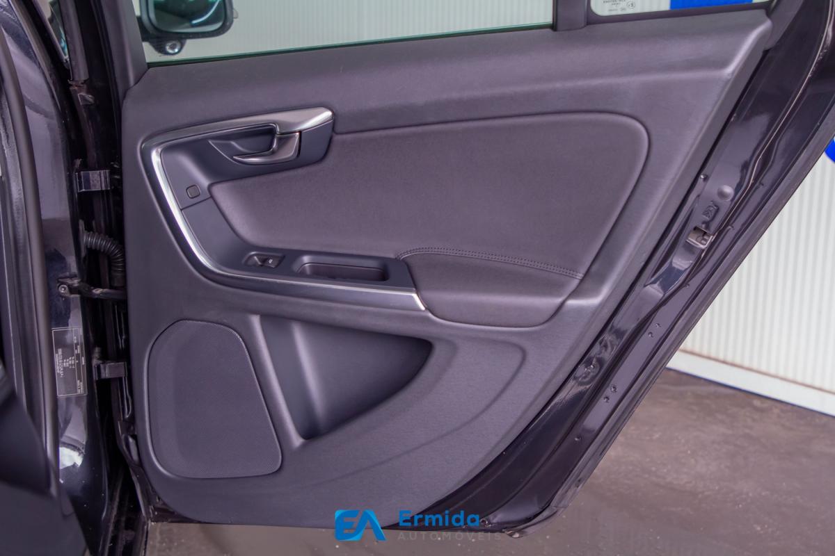 volvo-v60-2010-diesel-1984cc