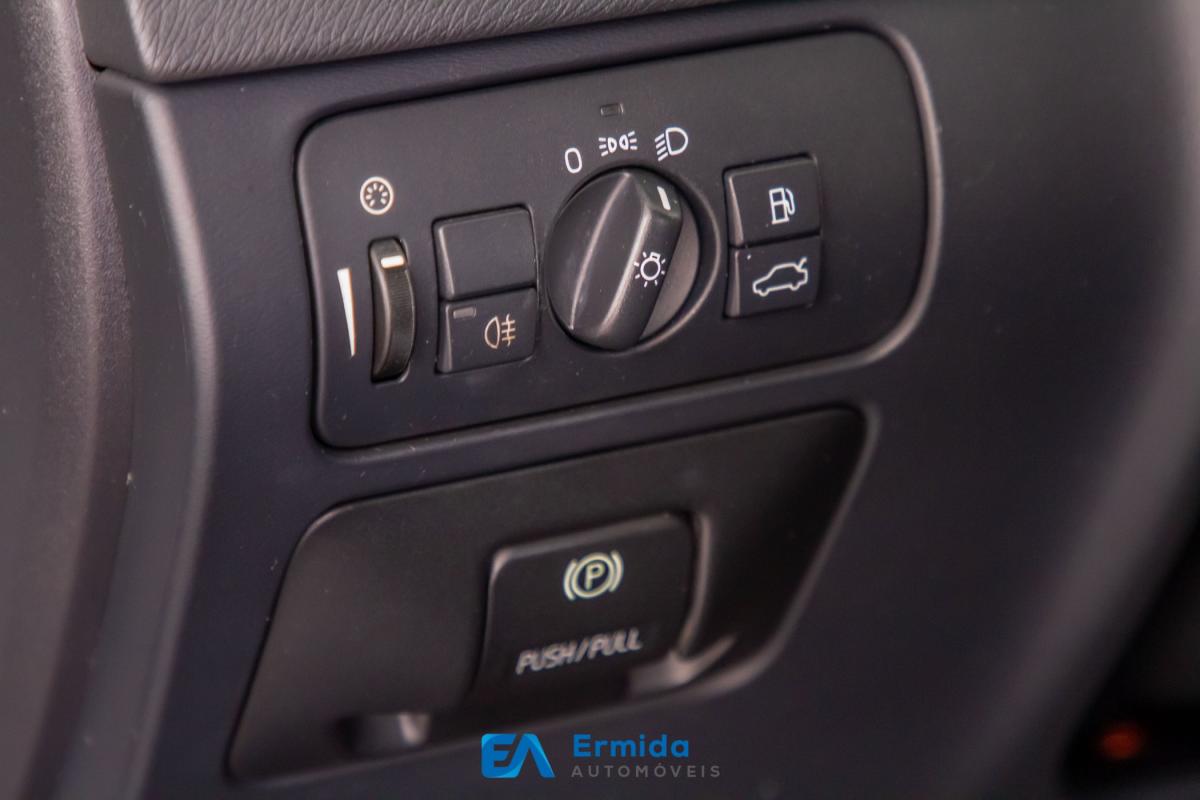 volvo-v60-2010-diesel-1984cc